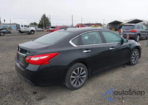 2017 Nissan Altima 2.5 Sv z USA, uszkodzony, nr VIN 1N4AL3AP5HC178513